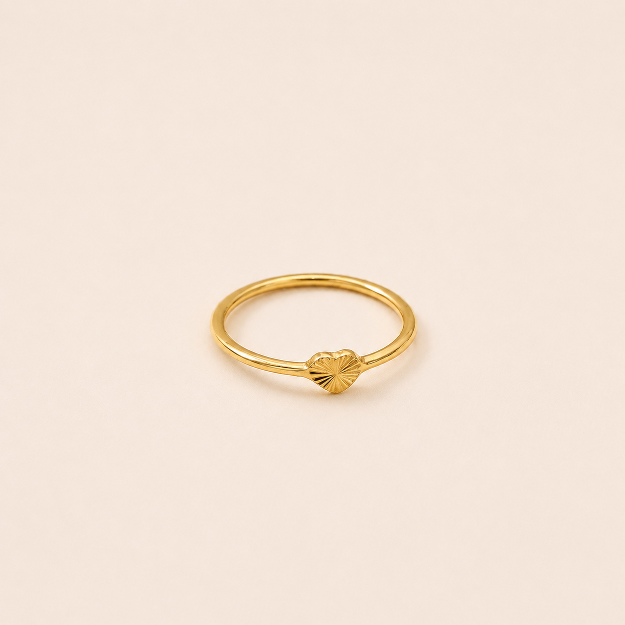 Dainty Heart Ring
