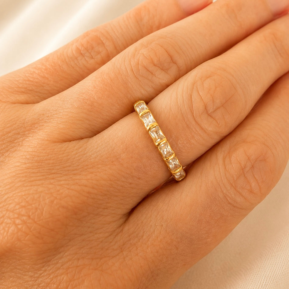Daisy Gold Zircon Ring