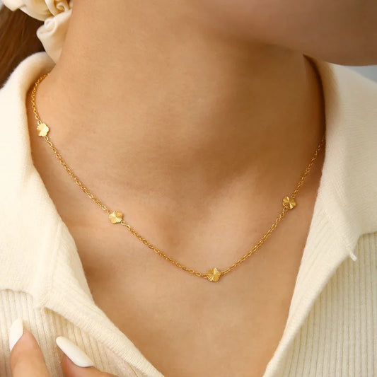 Fleur Gold Necklace