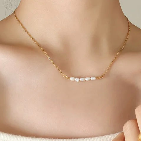Ariana Pearl Necklace
